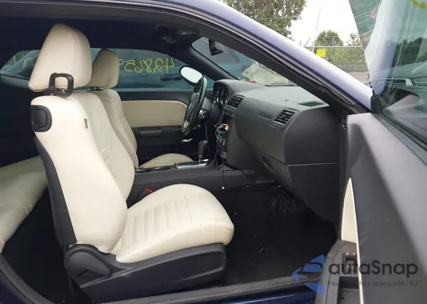 2013 Dodge Challenger Sxt from USA, damaged, VIN 2C3CDYAGXDH666039